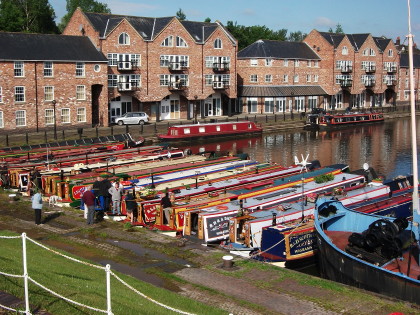 Photo: Boats in Lower Basin (2)